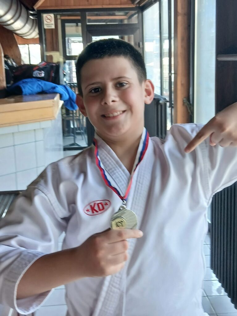 Read more about the article Школско првенство Војводине у каратеу