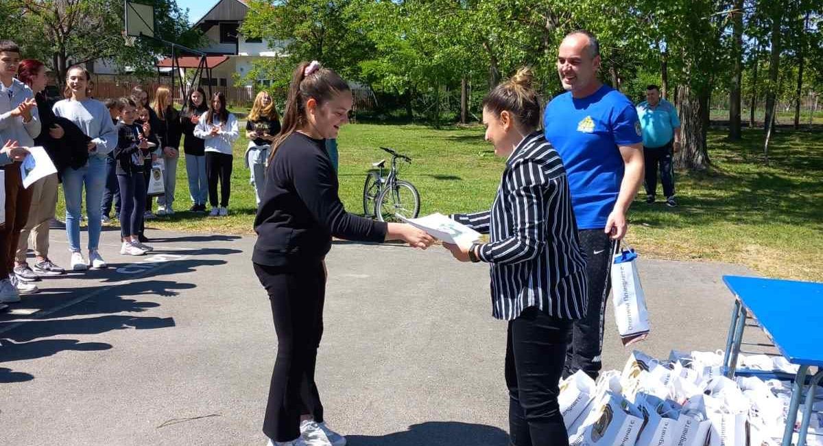 437607256_890566749539406_8028993795706361027_n