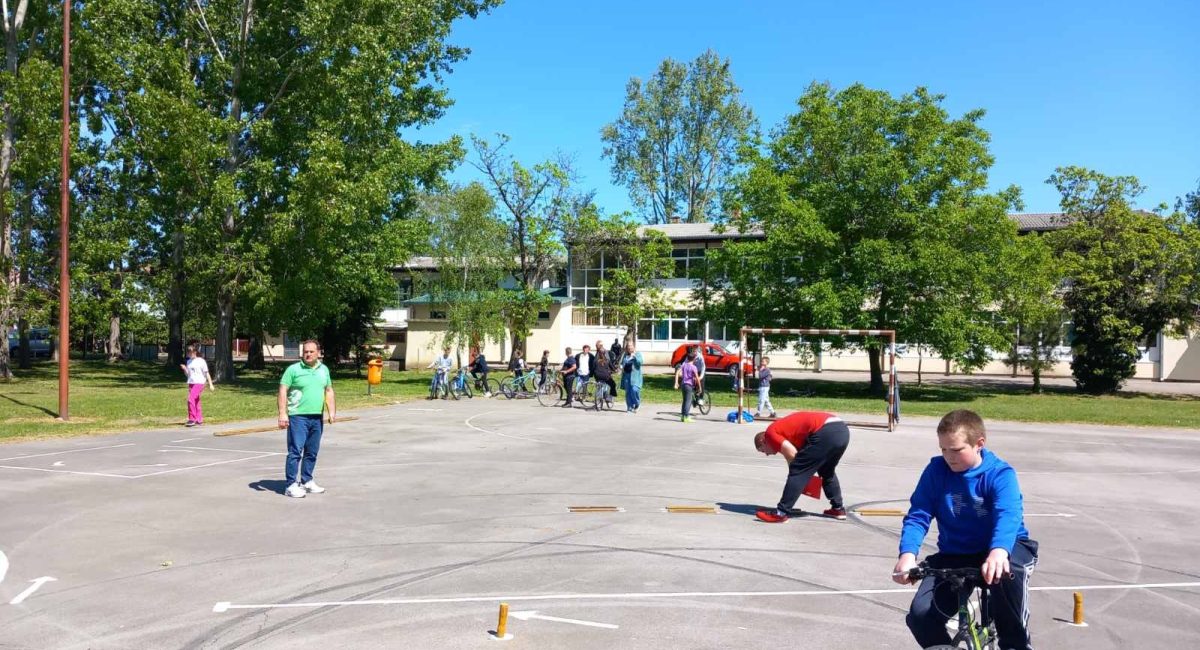 440363000_890566336206114_6648704669533602921_n